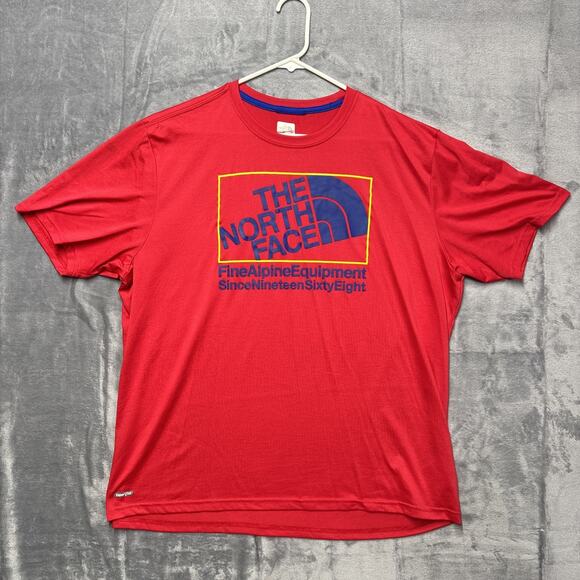 The North Face Shirt Mens XL Red Short Sleeve Tee Vapor Wick Performance T-Shirt - Picture 1 of 7
